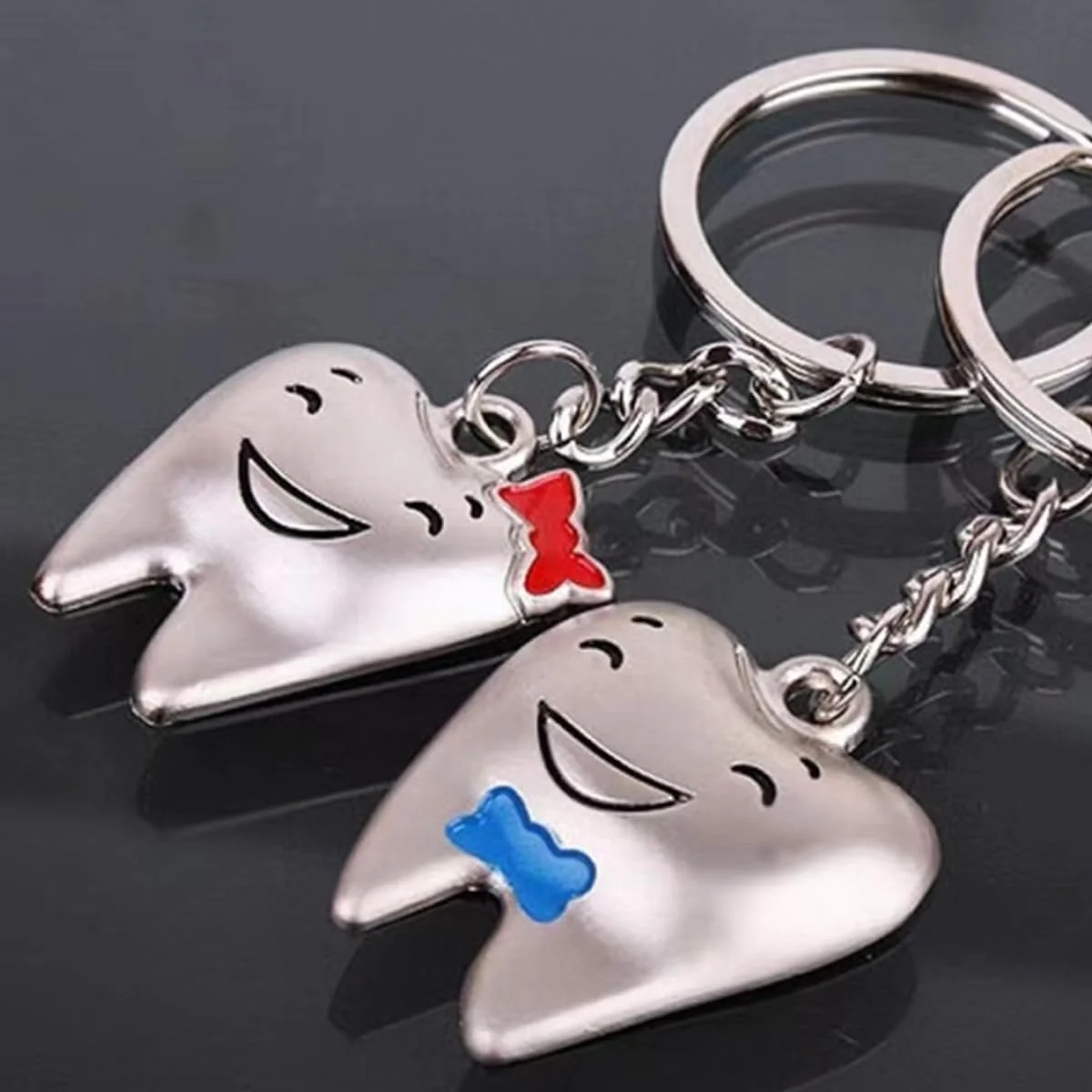 Smiley Tooth Couple Keychain (Set of 2)