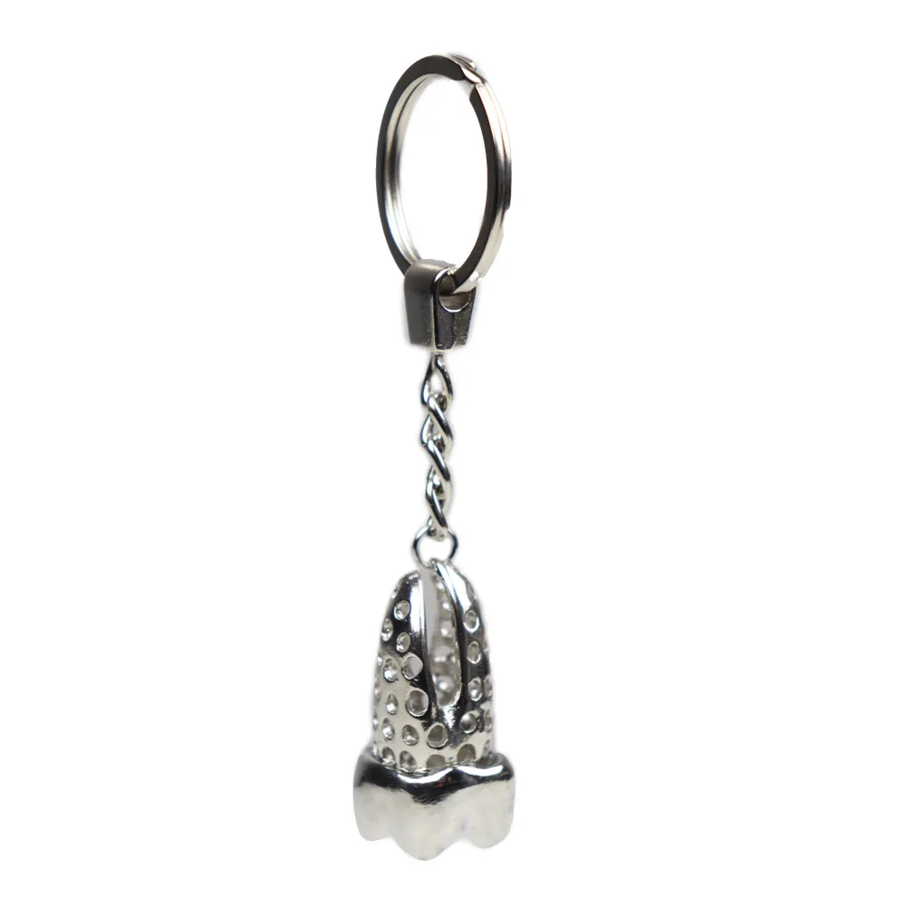 Tooth-Shaped Silver Keychain – Elegant Metal Finish
