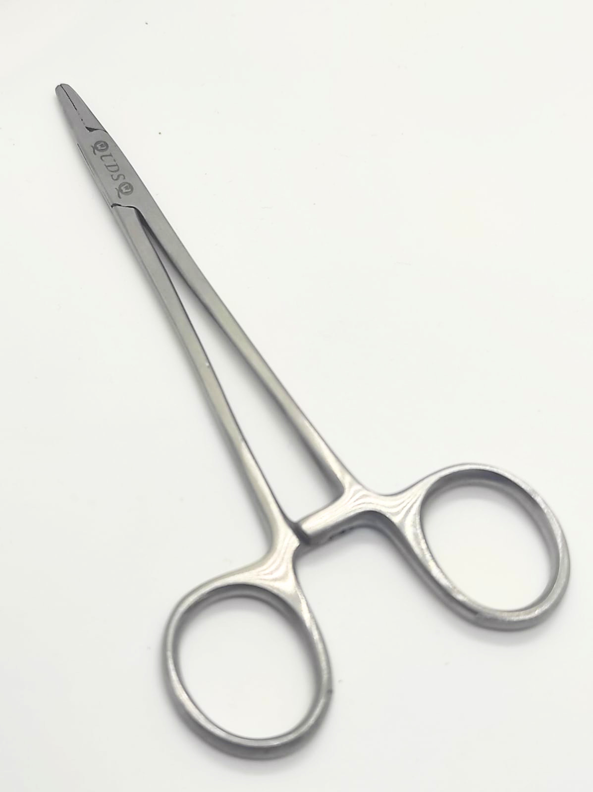 Needle holder forcepes