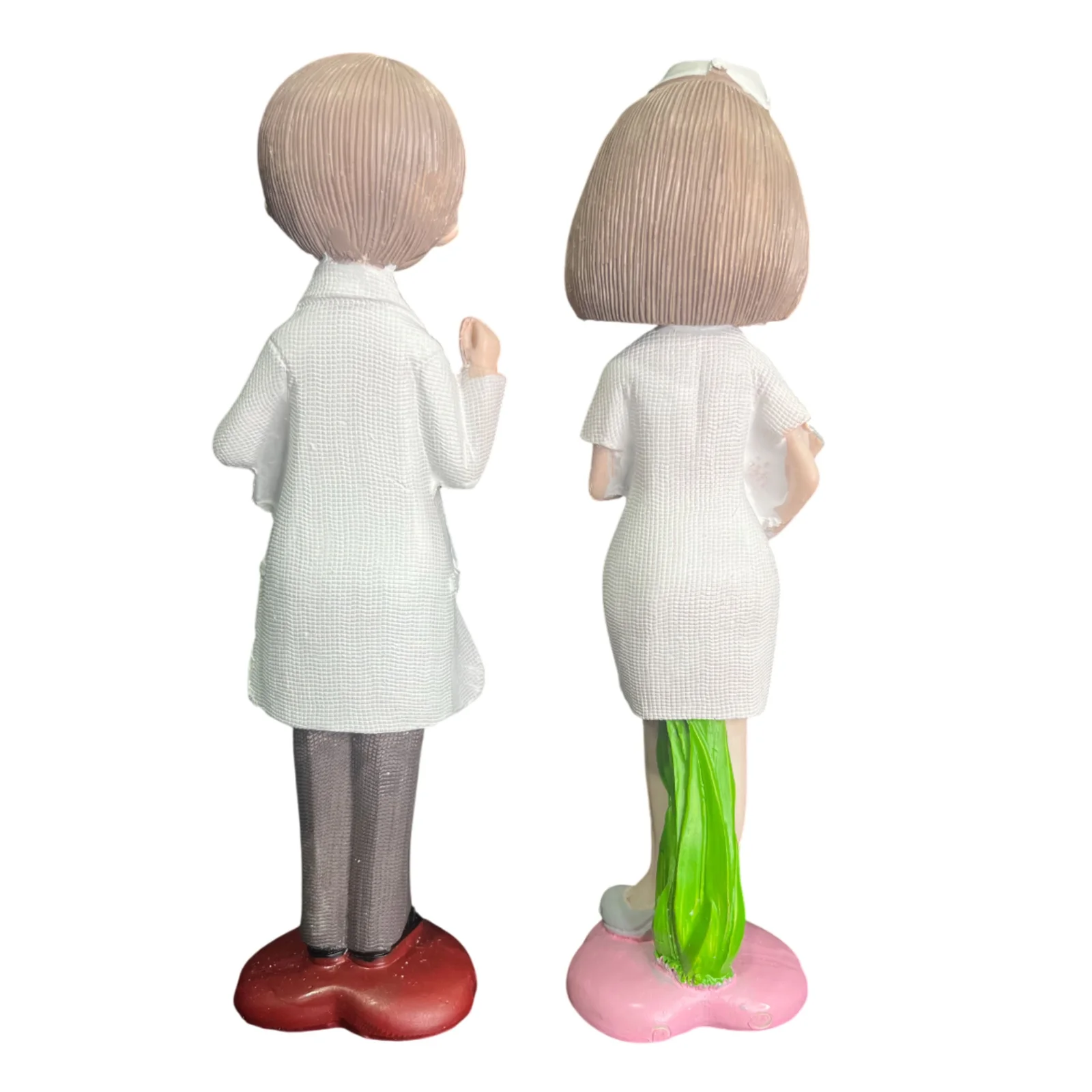 Resin Doctor and Nurse Model – Decorative Artificial Craft Statue for Home or Desk Décor