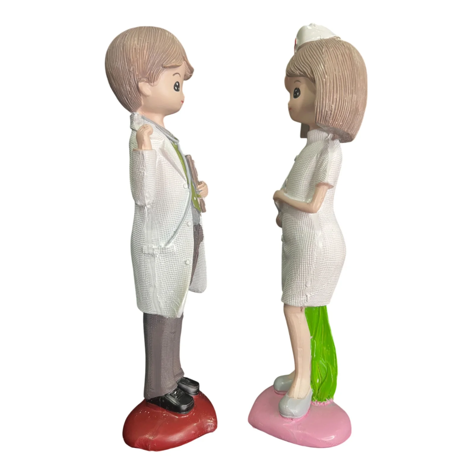 Resin Doctor and Nurse Model – Decorative Artificial Craft Statue for Home or Desk Décor